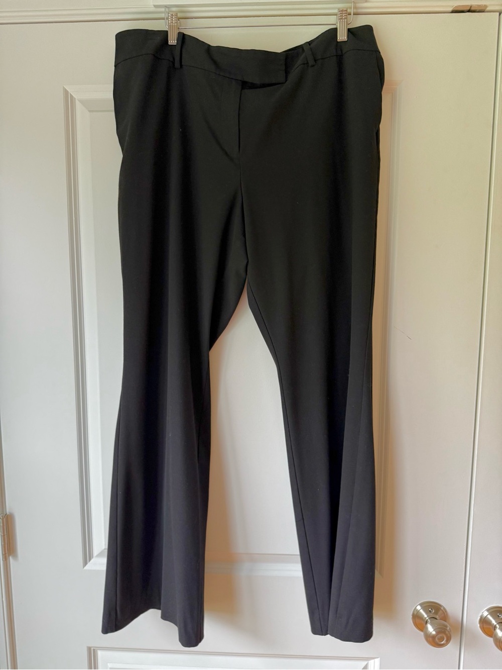 Ann Taylor Women's Curvy Black Dress Pants With Straight - Wide Leg, Size 18